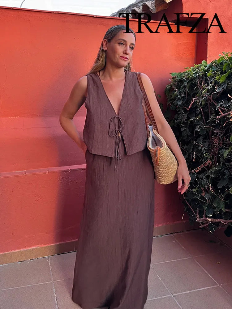 Chic V-neck Sleeveless Lace-up Casual Skirt Set