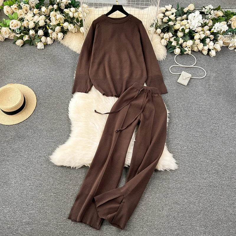 Knitted Loose Sweater and Wide Leg Pants Outfit