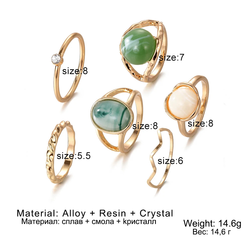 Elegant Emerald Crystal Geometric Fashion Ring